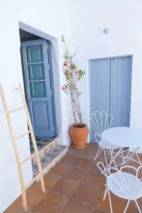 Apartamentos Dos Reinas Conil Conil De La Frontera Apartment